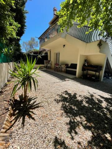 2 Pieces En Rdjardin Avec 2 Grands Terrasses Apartment Antibes Exterior photo